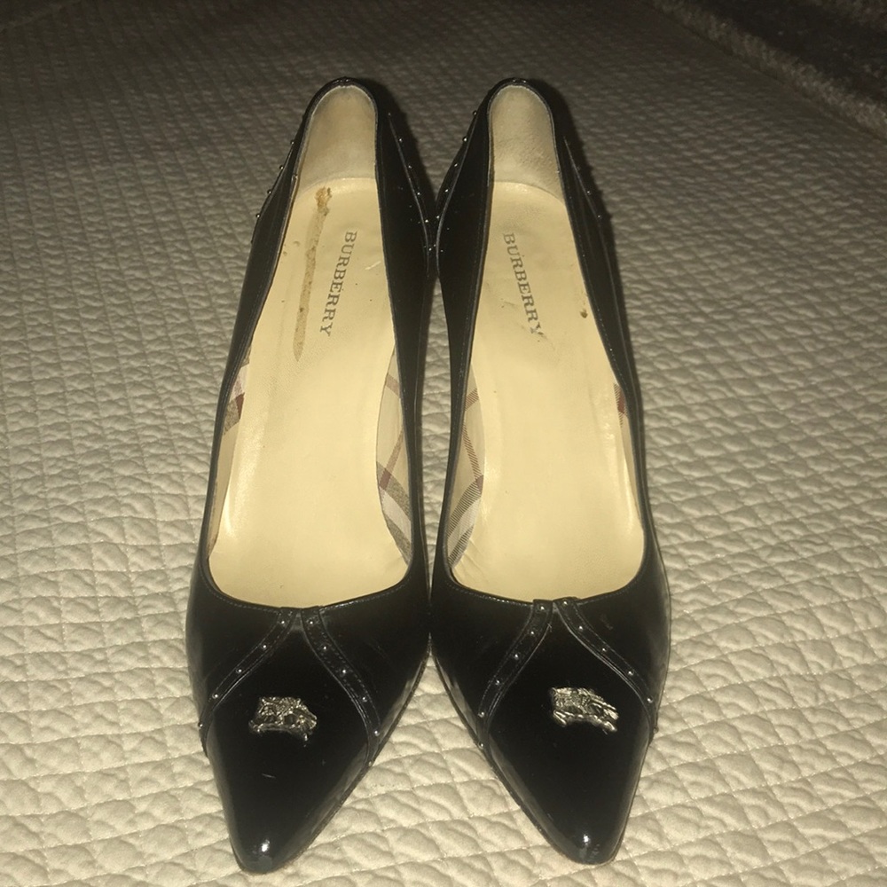 Burberry pumps
